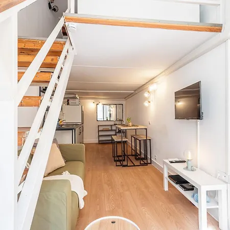 Lively District - Duplex Old Town Appartamento Nizza